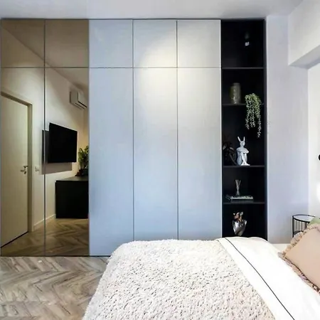 Lägenhet Grande Vitoria Ii Luxury Bukarest